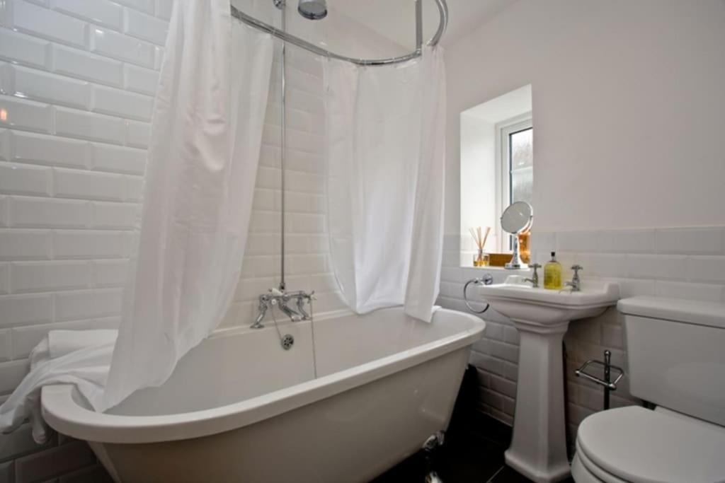 Florence Cottage - A Delightful 2 Bed Cosy Cottage Bishopsteignton Extérieur photo